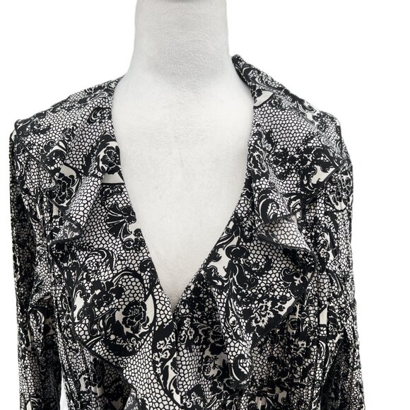 🖤Laura Plus Size 20 Floral Ruffle  long sleeve Blouse - Elegant & Flow - Picture 2 of 13